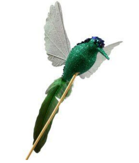 Hum-bird on pick