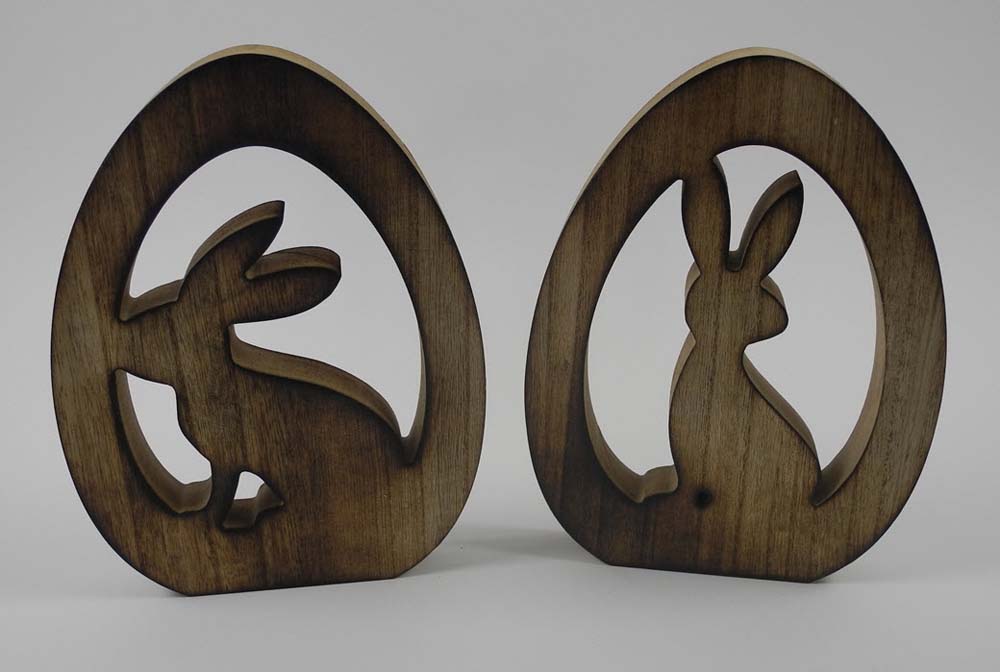 Egg w/rabbit wood