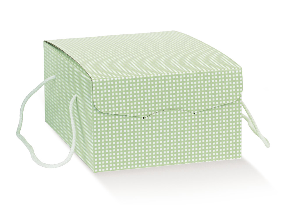 Closed box w/cords